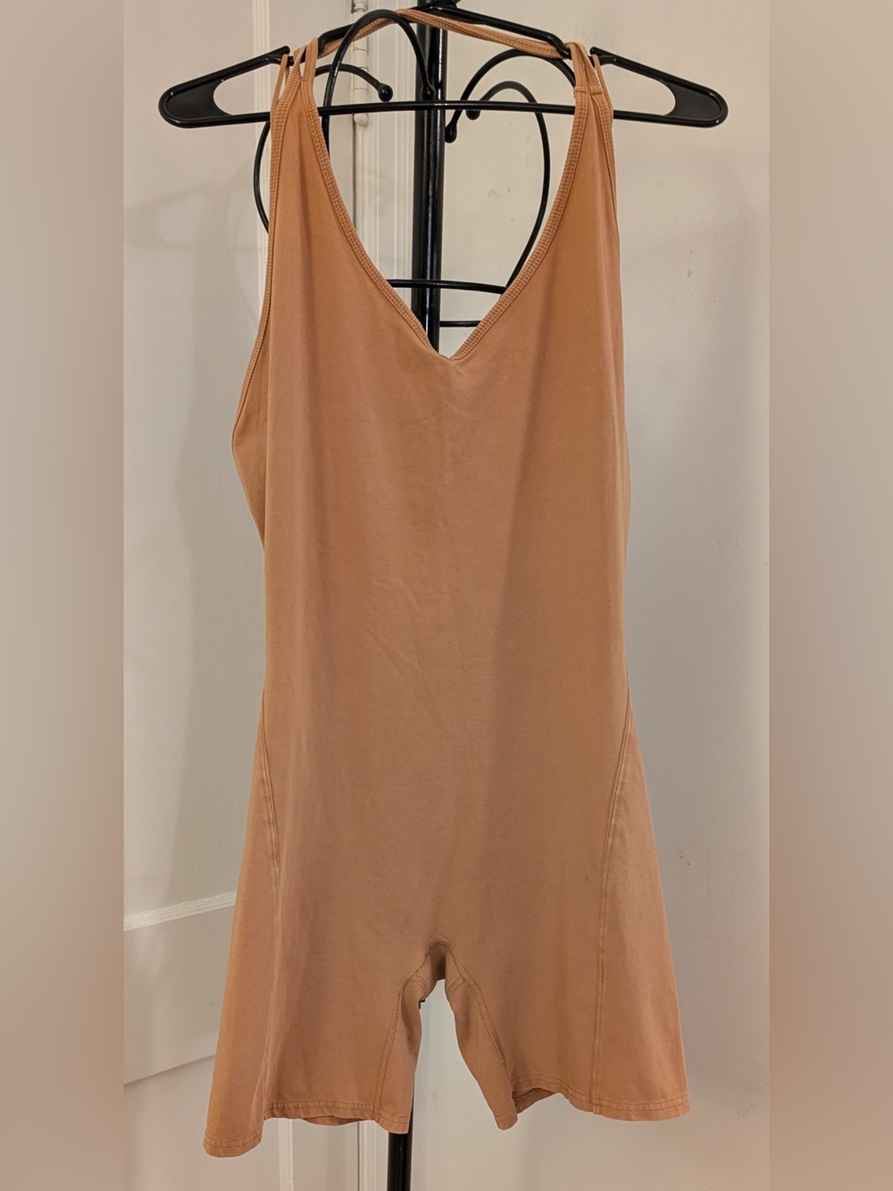Free People Tan V-Neck Sleeveless Bodysuit Romper Size XL